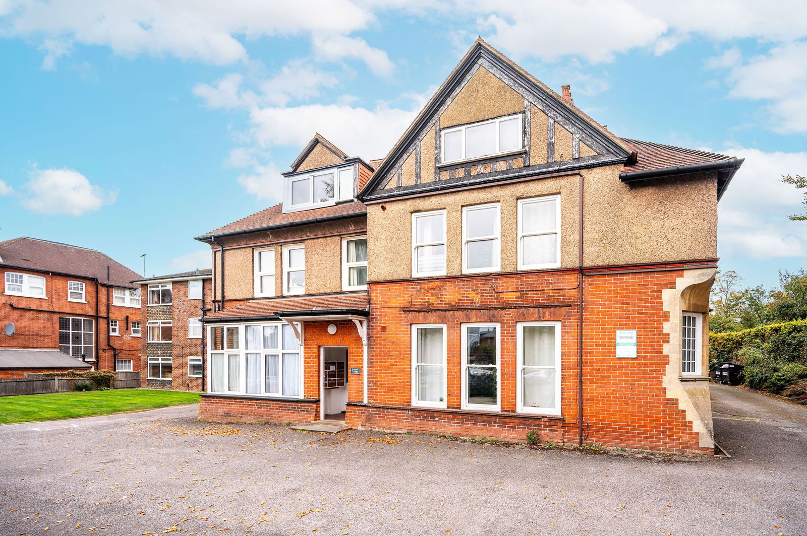 1 bed apartment for sale in Clandon Road, Guildford, GU1 
