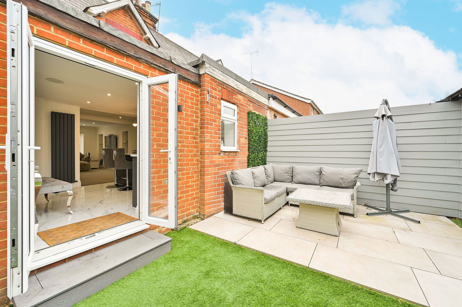 3 bed semi-detached house for sale in Vicarage Road, Egham  - Property Image 14