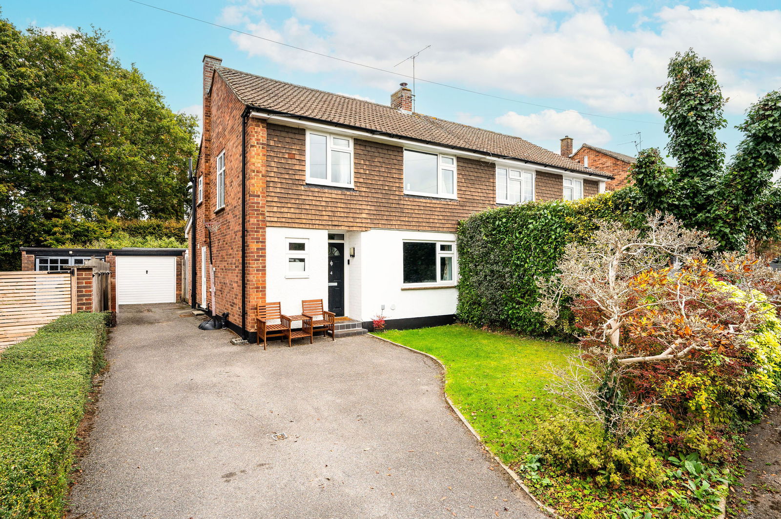 3 bed semi-detached house for sale in Longmeadow, Leatherhead  - Property Image 1
