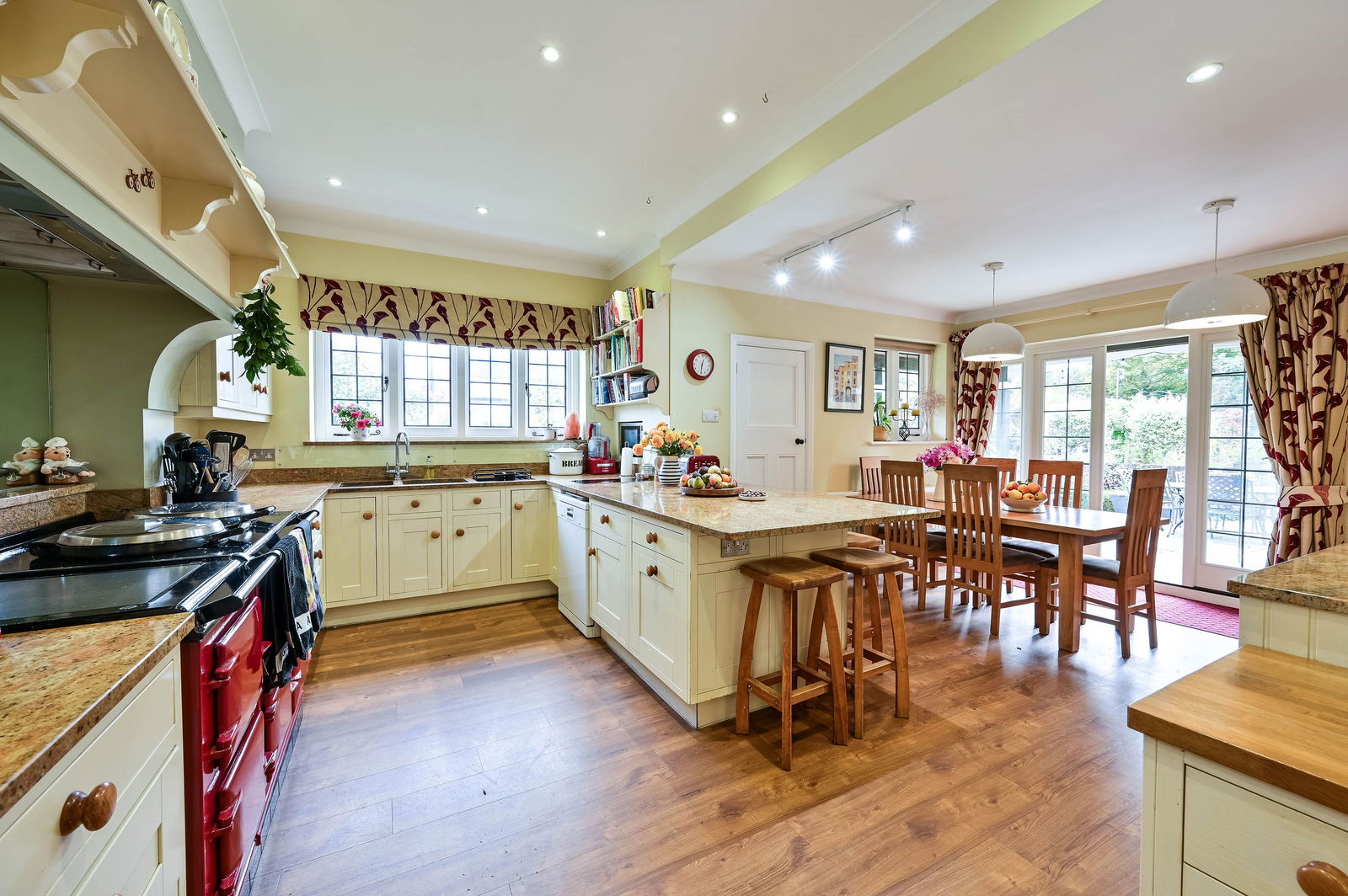 4 bed detached house for sale in Lower Road, Effingham  - Property Image 2