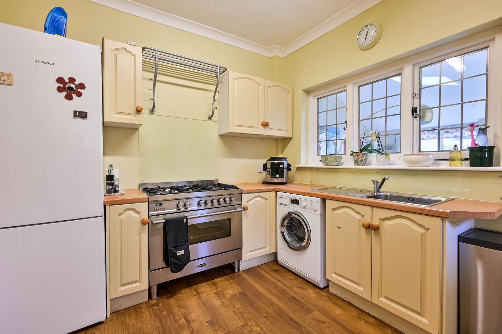 4 bed detached house for sale in Lower Road, Effingham  - Property Image 35