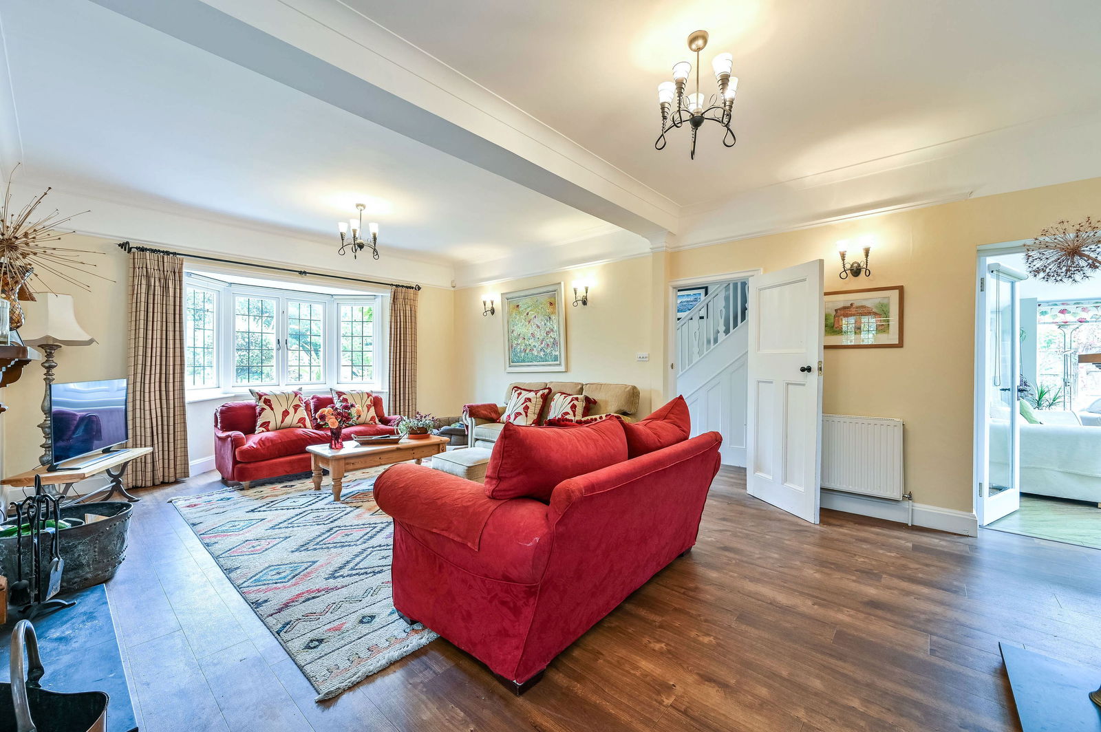 4 bed detached house for sale in Lower Road, Effingham  - Property Image 6