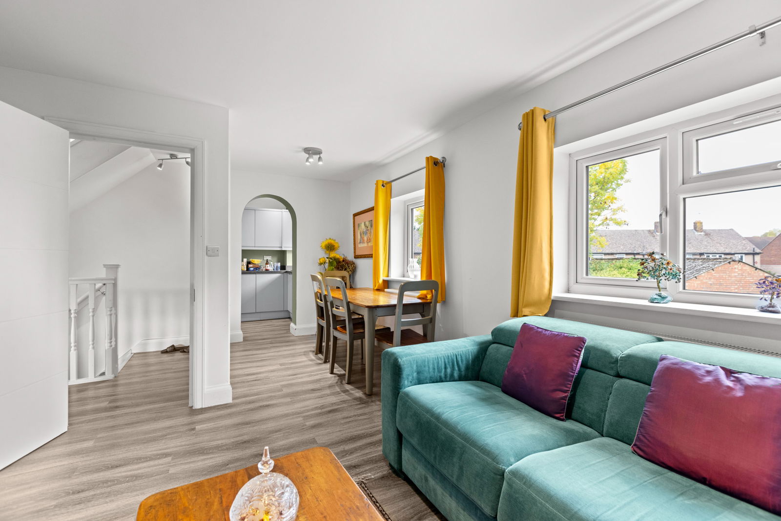 2 bed maisonette for sale in Riverside, Guildford  - Property Image 3