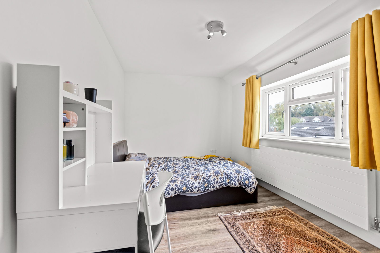 2 bed maisonette for sale in Riverside, Guildford  - Property Image 9