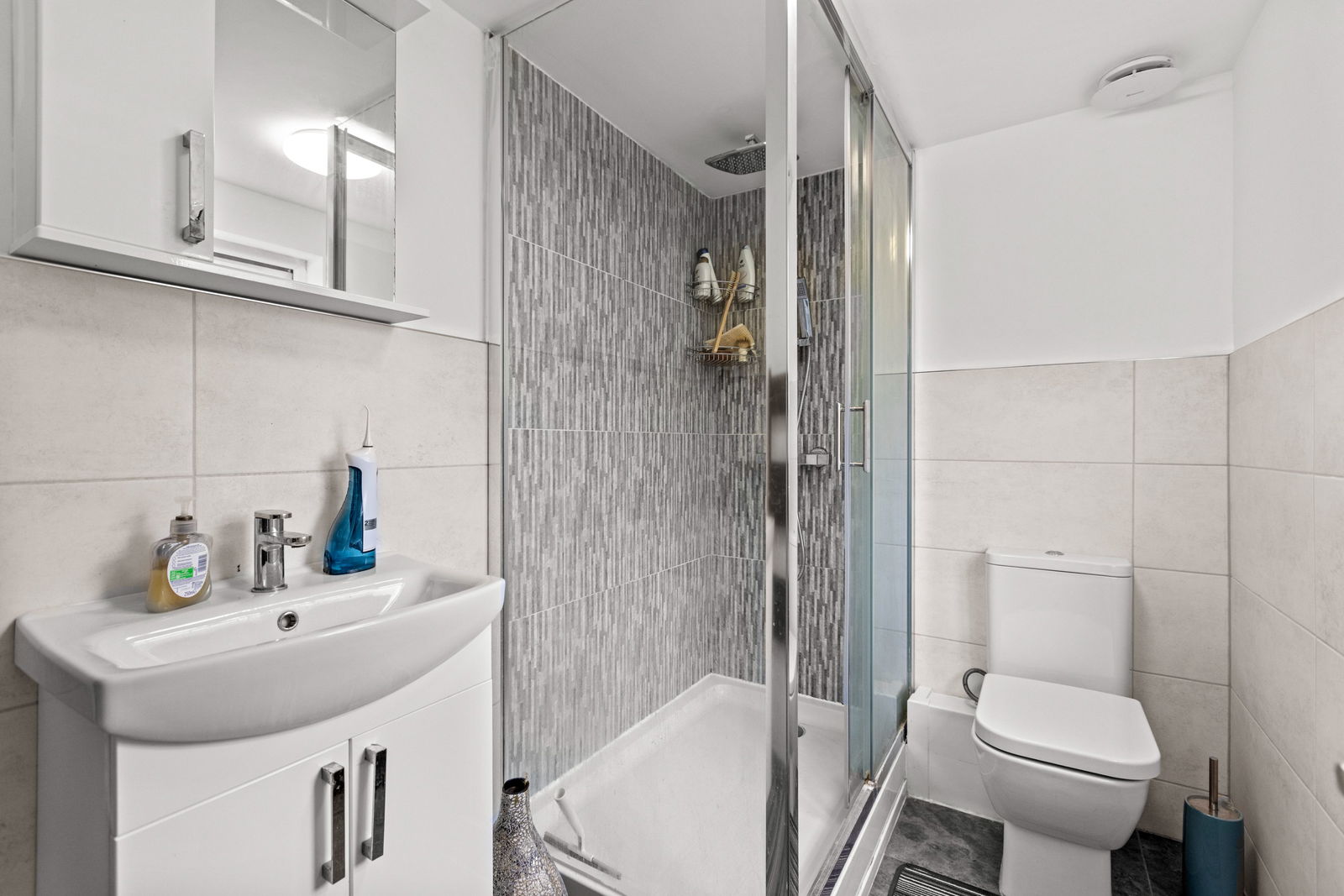 2 bed maisonette for sale in Riverside, Guildford  - Property Image 8