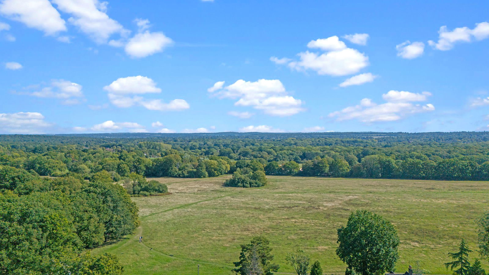 5 bed detached house for sale in Heathway, Leatherhead  - Property Image 33