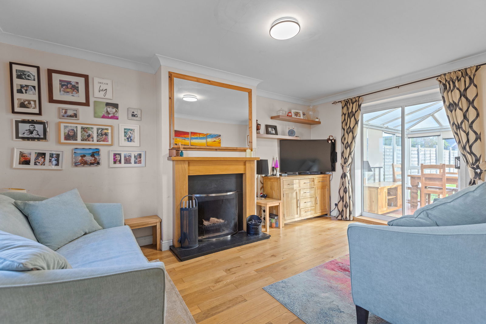 3 bed end of terrace house for sale in Woodbridge Avenue, Leatherhead, KT22  - Property Image 6