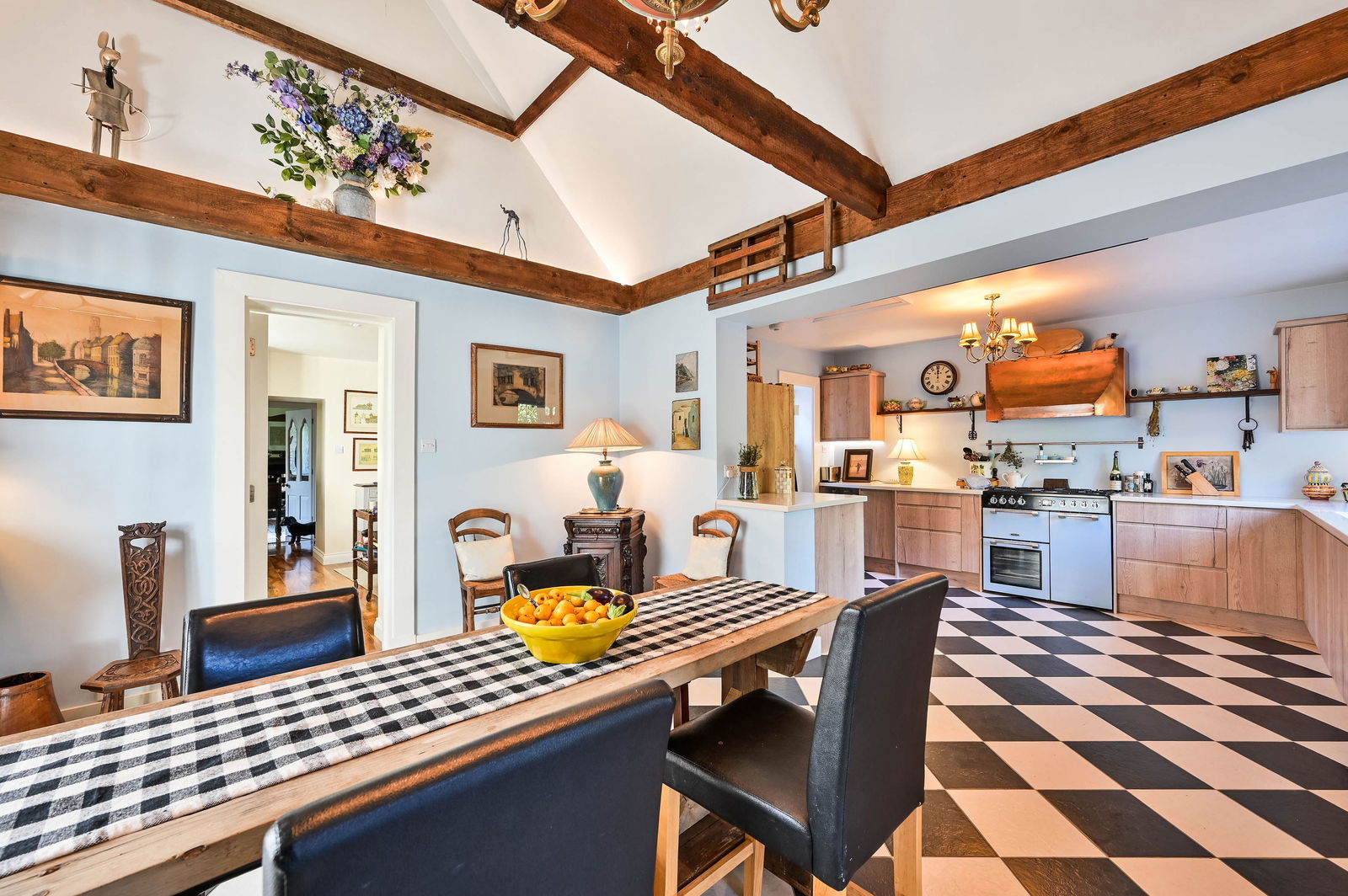 3 bed link detached house for sale in Summersbury Drive, Guildford, GU4  - Property Image 3