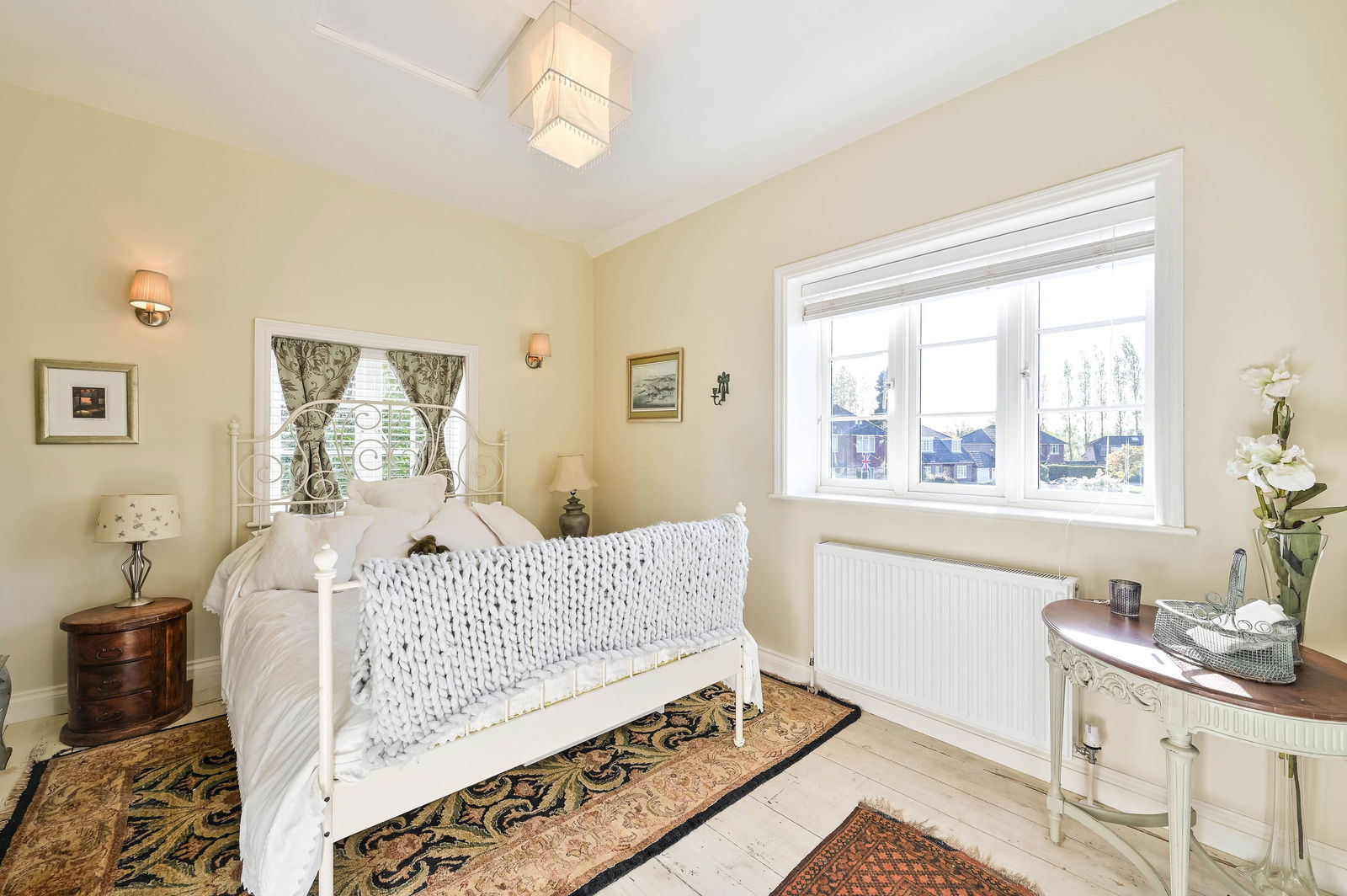 3 bed link detached house for sale in Summersbury Drive, Guildford, GU4  - Property Image 25
