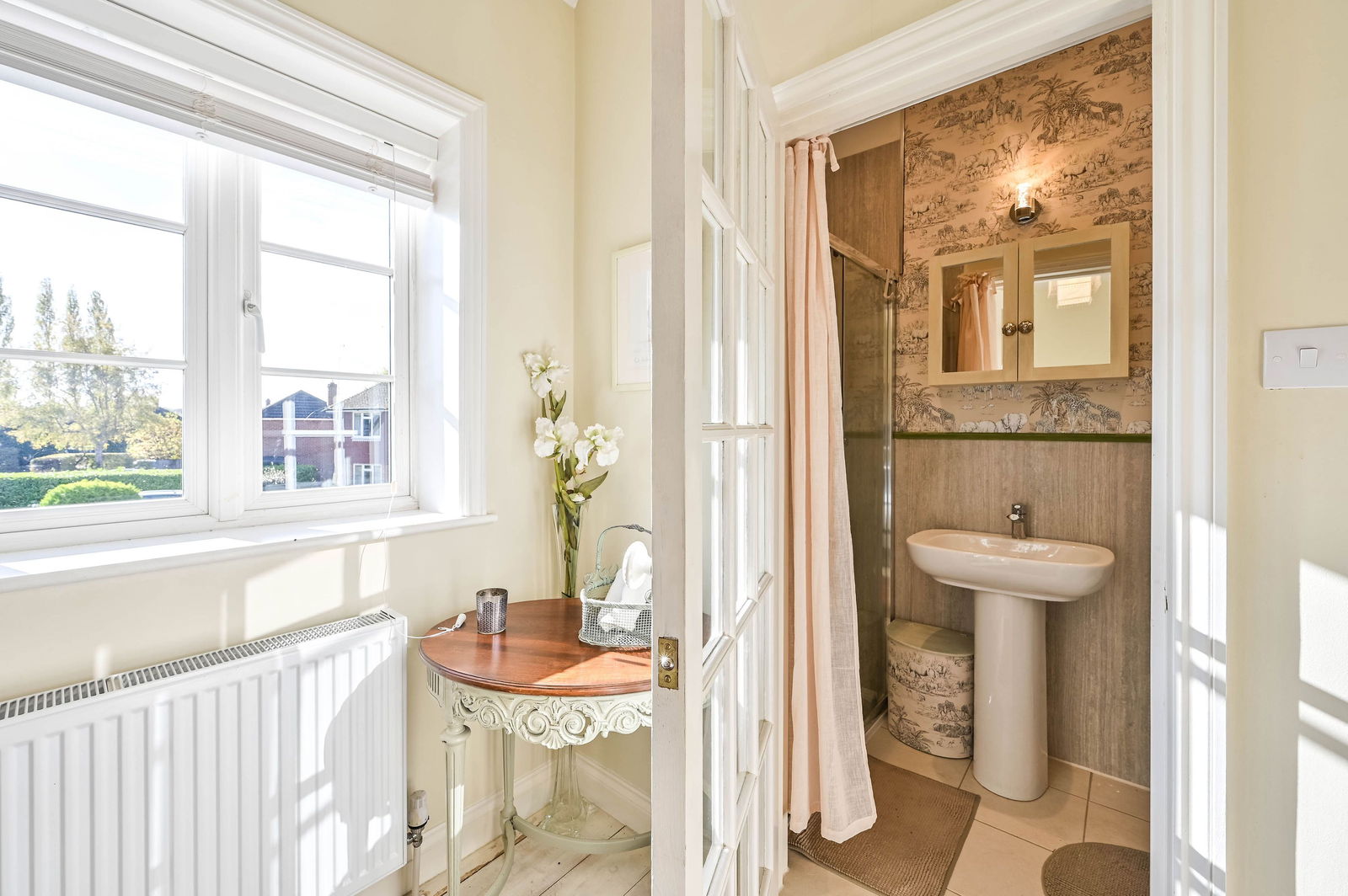 3 bed link detached house for sale in Summersbury Drive, Guildford, GU4  - Property Image 27