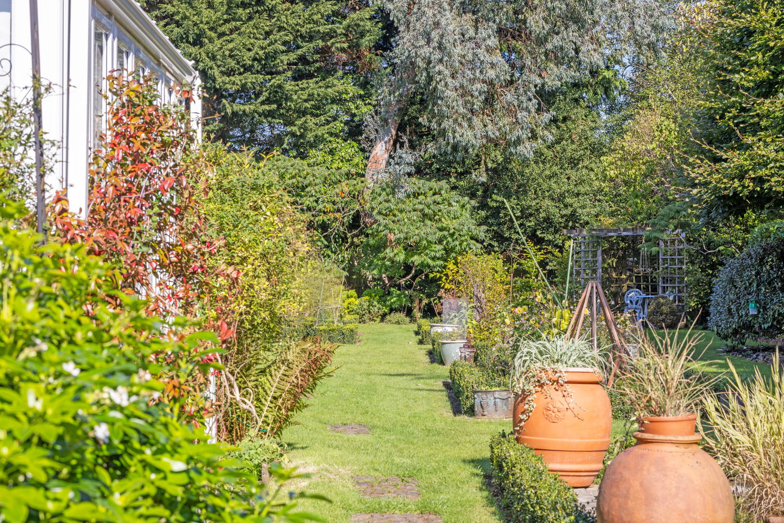 3 bed link detached house for sale in Summersbury Drive, Guildford, GU4  - Property Image 8