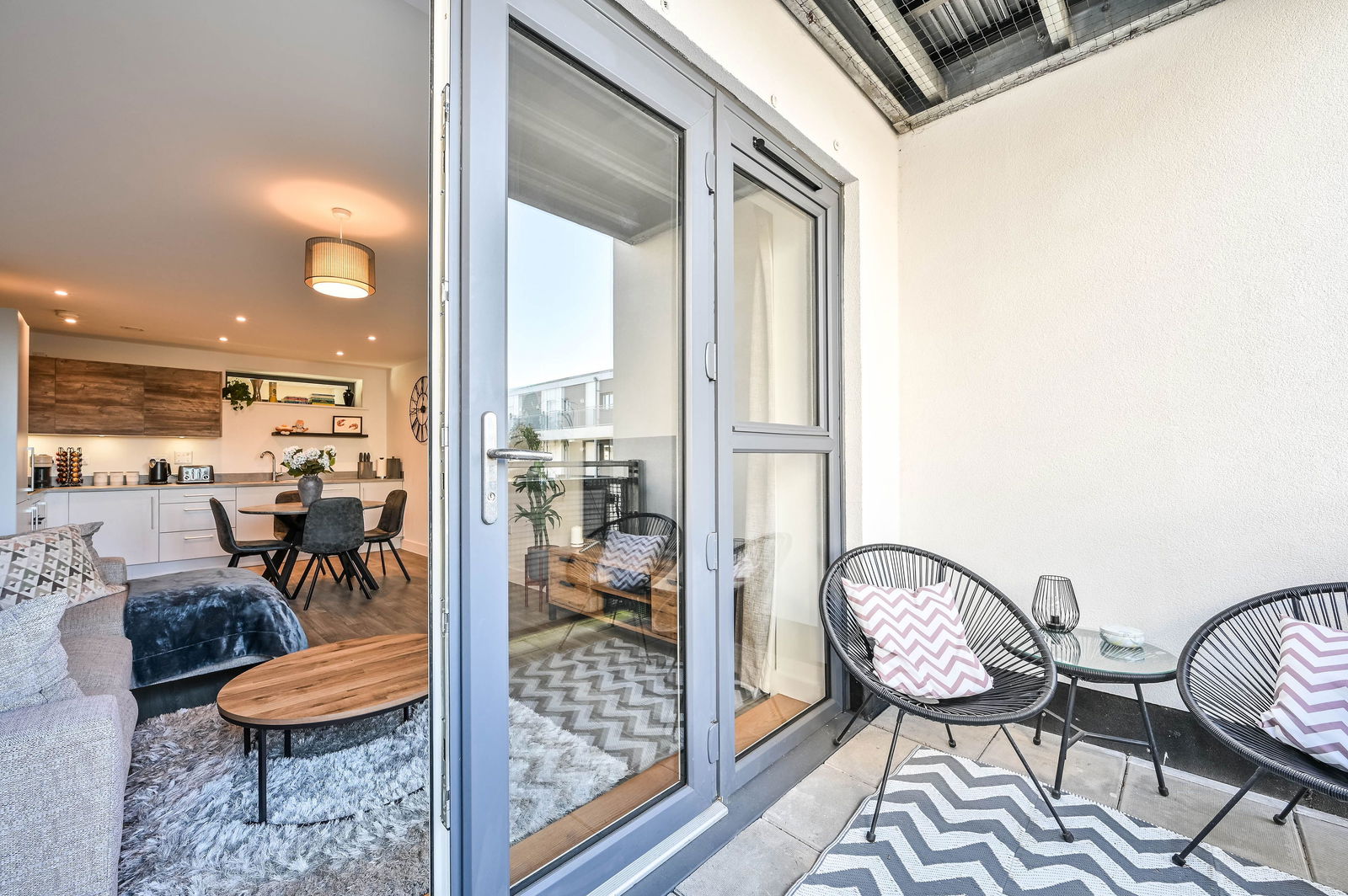 1 bed flat for sale in Mole Road, Hersham, KT12  - Property Image 6