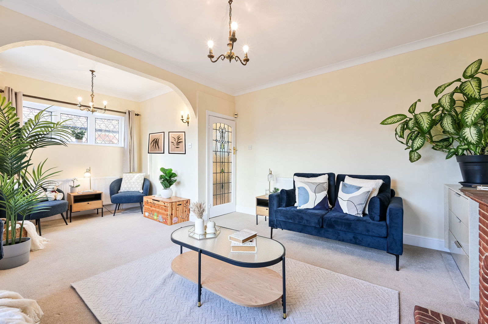 4 bed semi-detached house for sale in Briarwood Road, Epsom  - Property Image 4