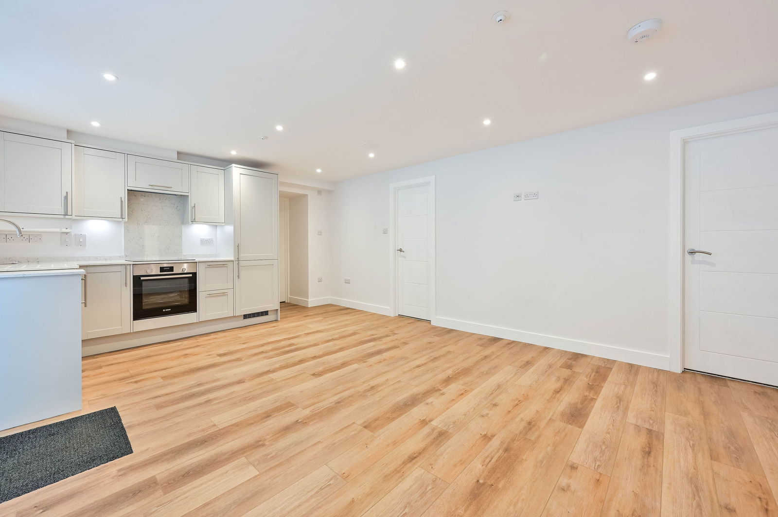 2 bed apartment for sale in Filmer Grove, Godalming 1