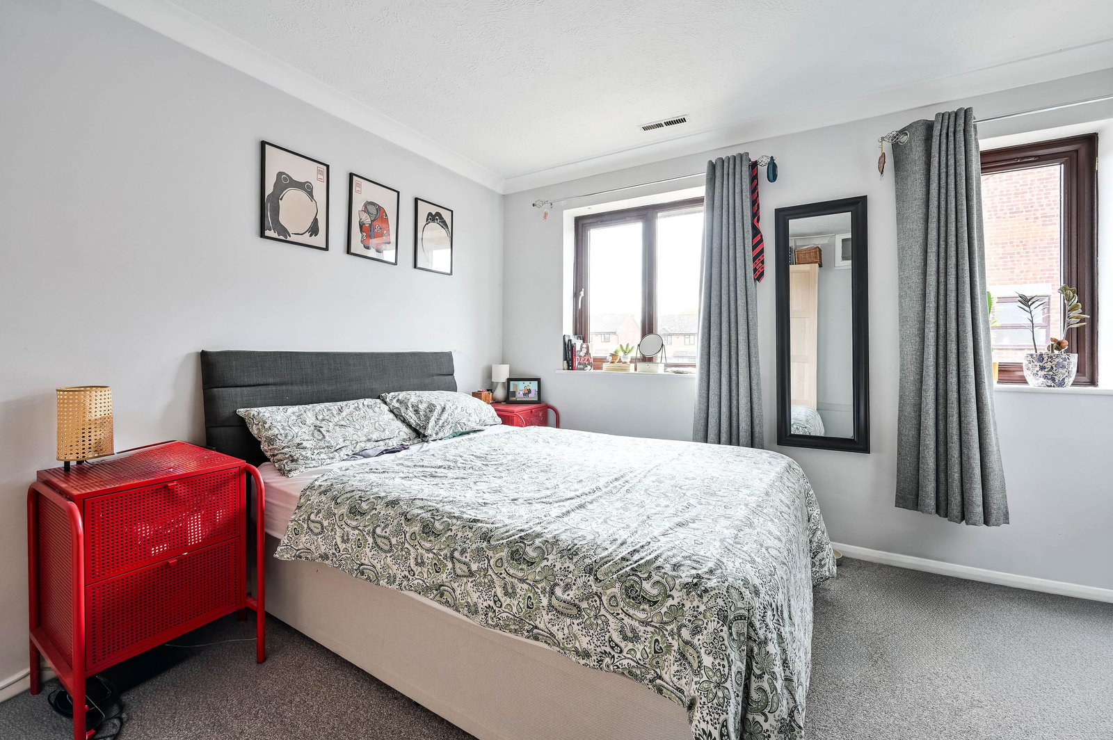 2 bed terraced house to rent in Banks Way, Guildford, GU4  - Property Image 7