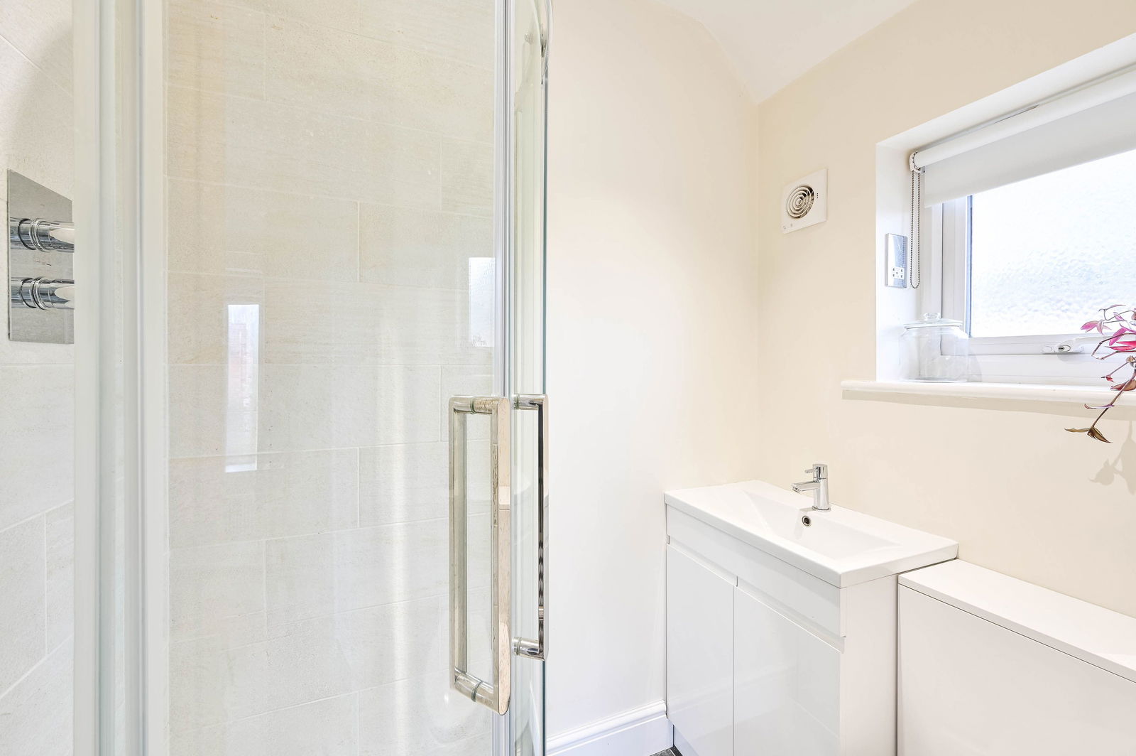 4 bed detached house for sale in Elmer Cottages, Fetcham  - Property Image 24