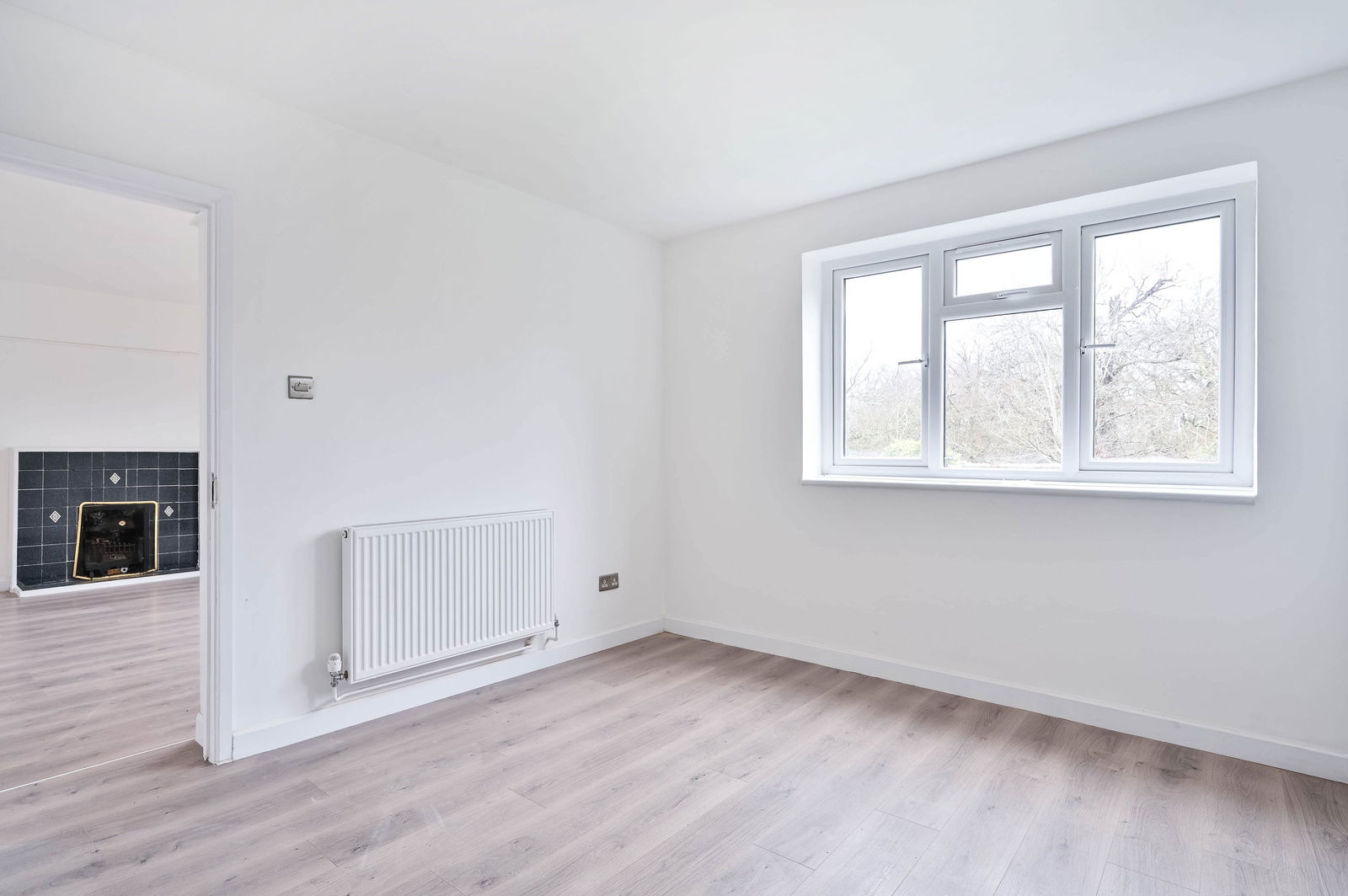 3 bed flat for sale in Kingsnympton Park, Kingston Upon Thames, KT2  - Property Image 18