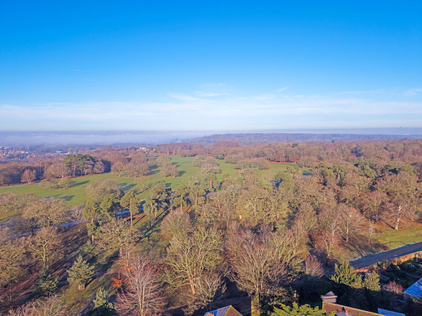 3 bed flat for sale in Kingsnympton Park, Kingston Upon Thames, KT2  - Property Image 14