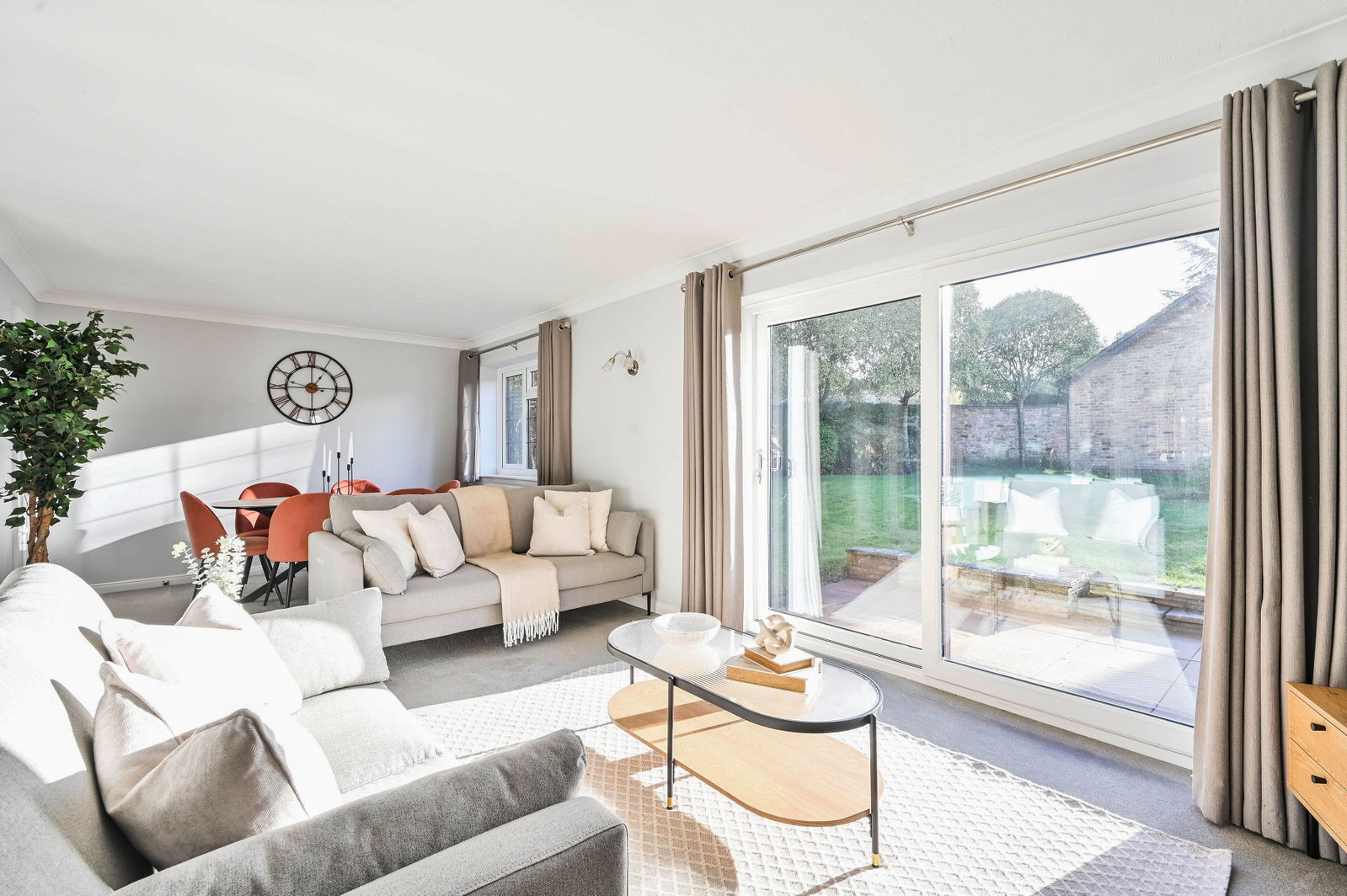 4 bed detached house for sale in Ashwood Park, Fetcham, KT22 - Property Image 1