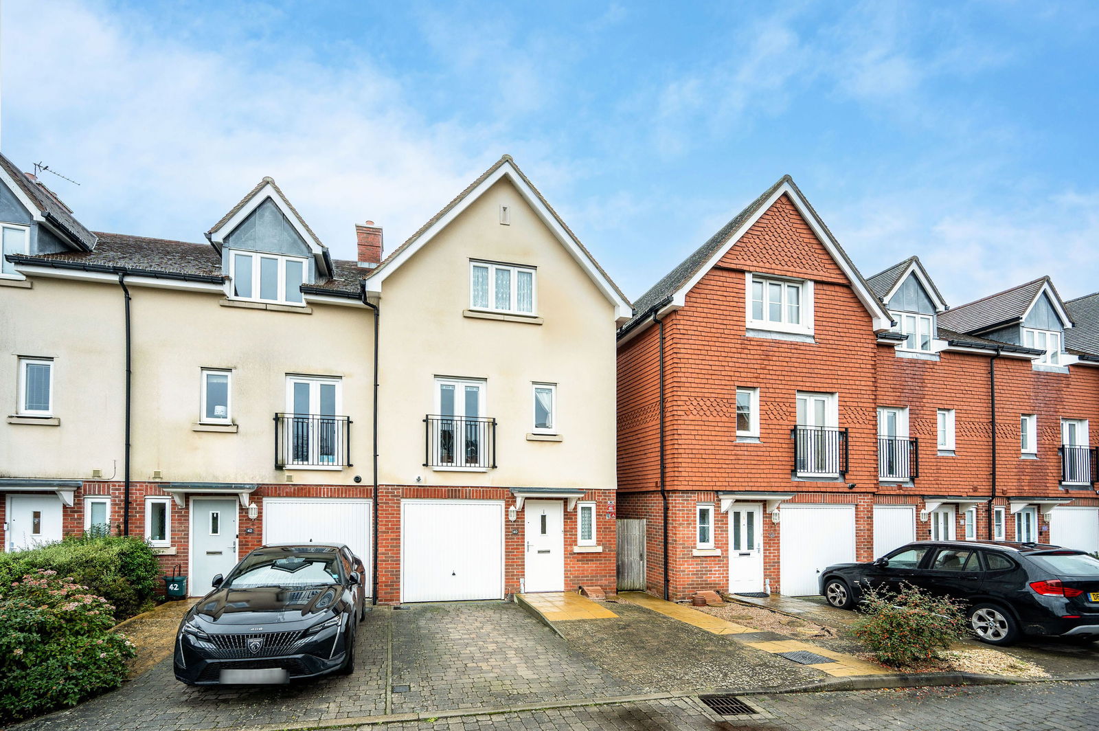 4 bed town house for sale in Raynham Close, Guildford  - Property Image 24