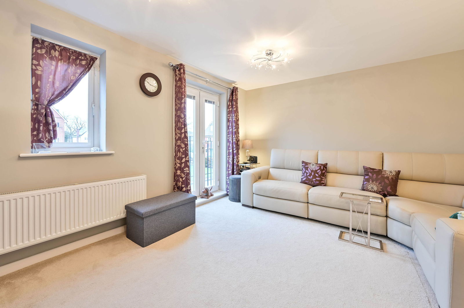4 bed town house for sale in Raynham Close, Guildford  - Property Image 9