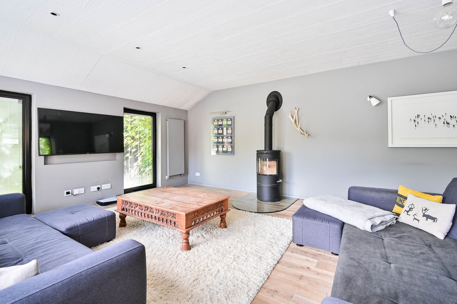 4 bed detached house to rent in Heymede, Leatherhead, KT22  - Property Image 13
