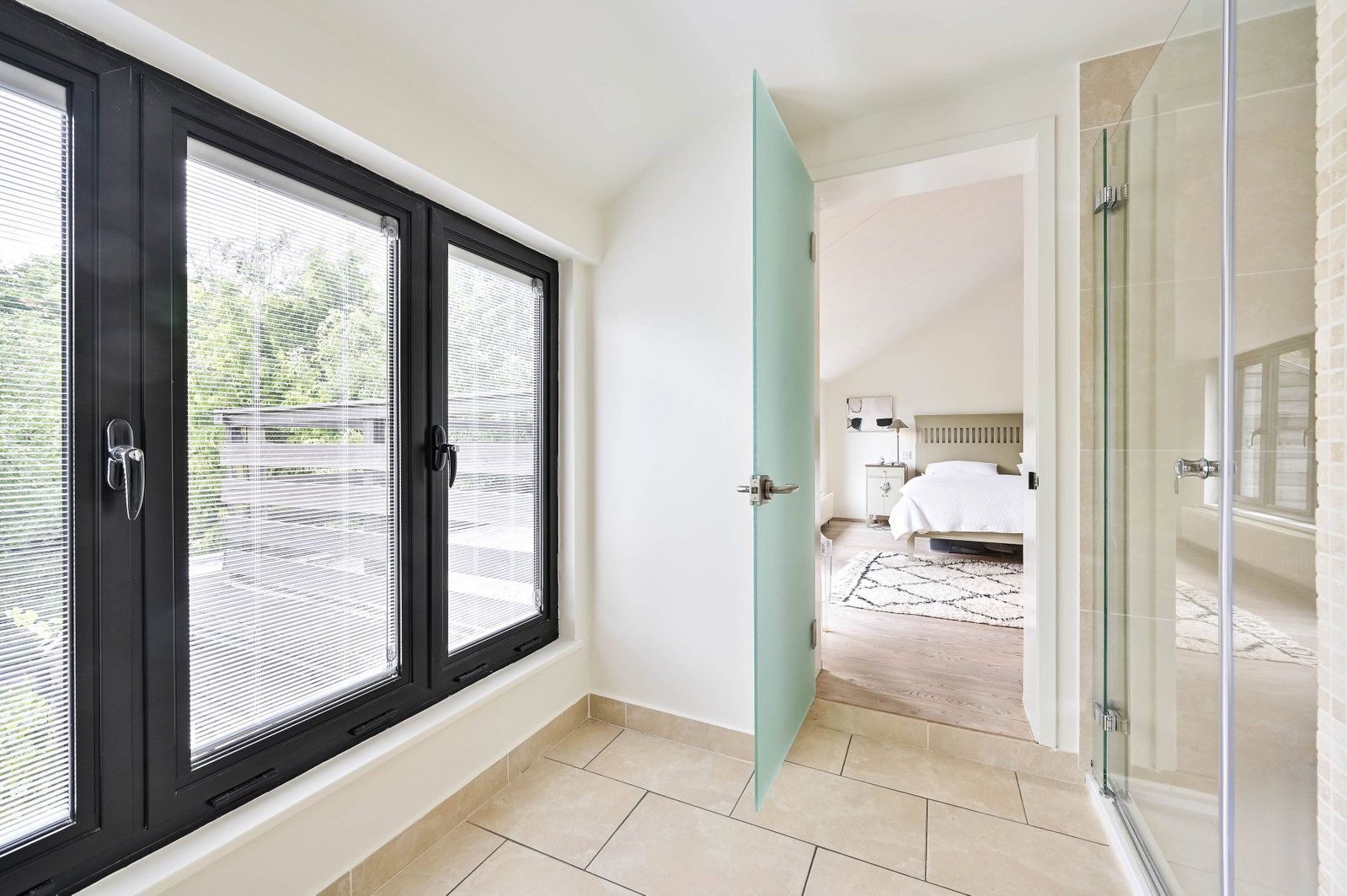 4 bed detached house to rent in Heymede, Leatherhead, KT22  - Property Image 26