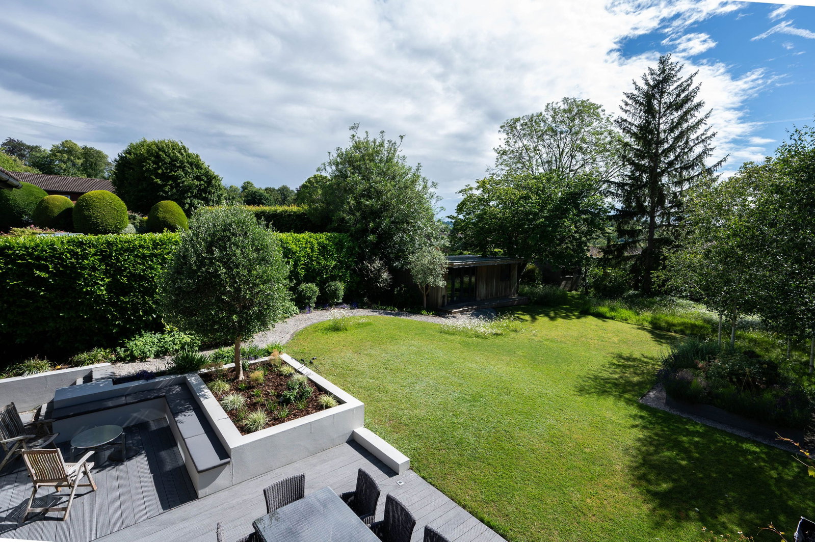 4 bed detached house to rent in Heymede, Leatherhead, KT22  - Property Image 32