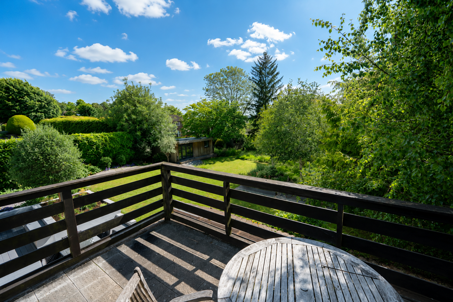 4 bed detached house to rent in Heymede, Leatherhead, KT22  - Property Image 24