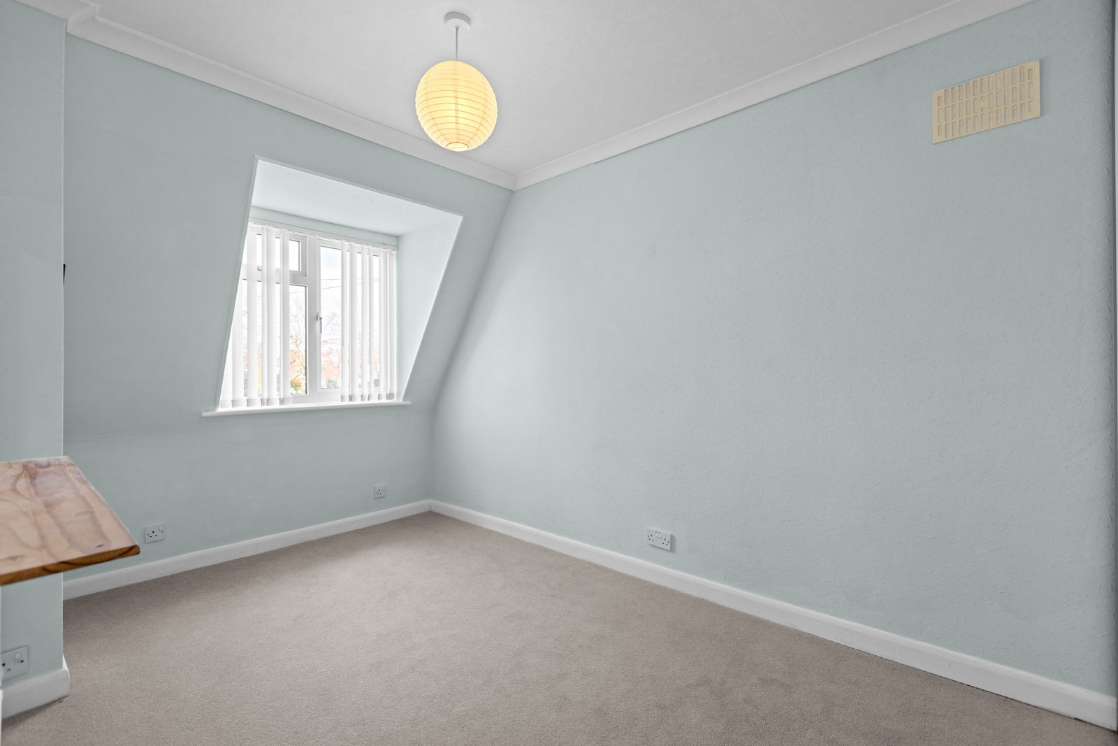 3 bed detached house for sale in The Lorne, Leatherhead  - Property Image 14