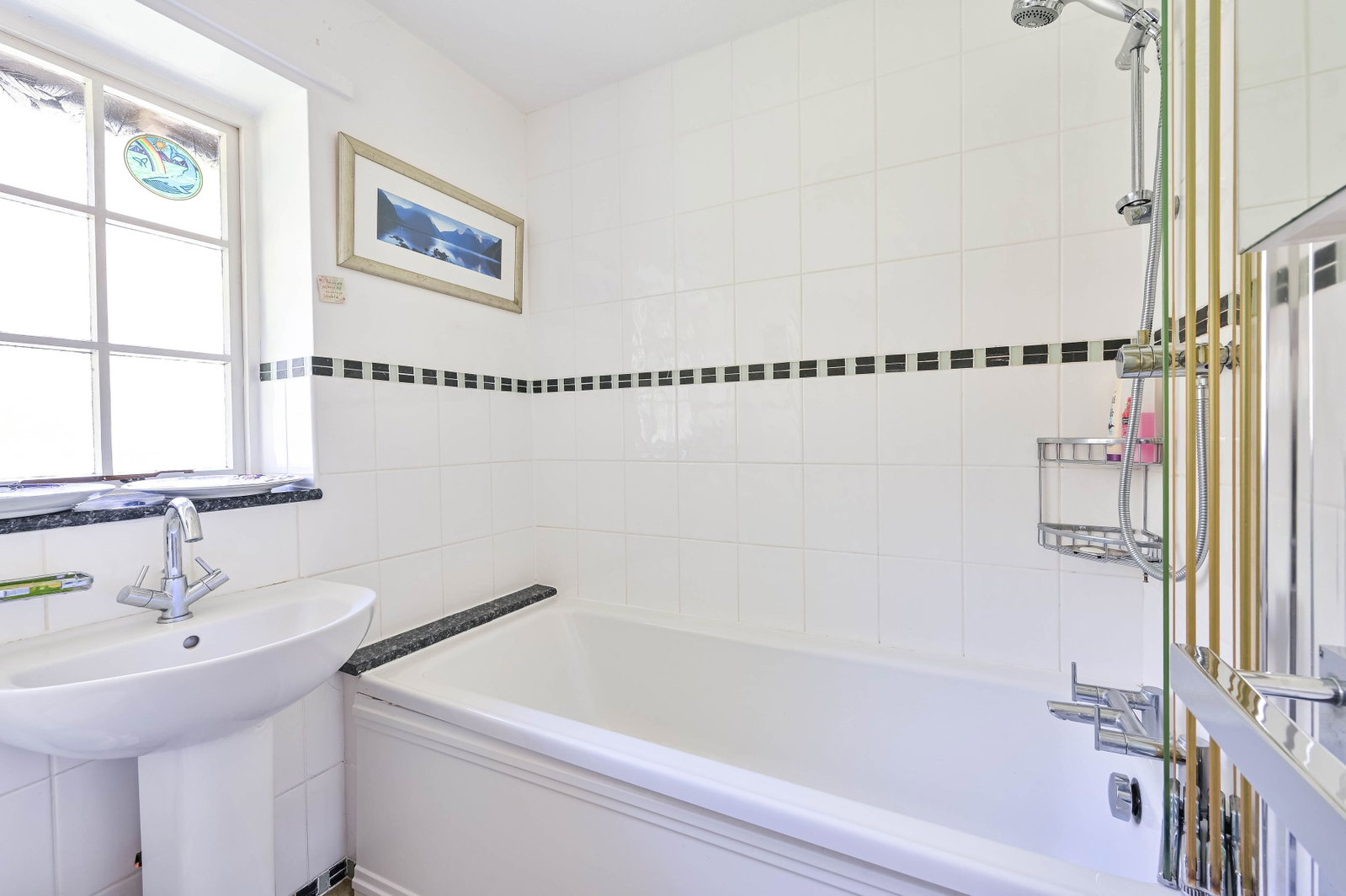 5 bed detached house to rent in Honeysuckle Bottom, East Horsley  - Property Image 33