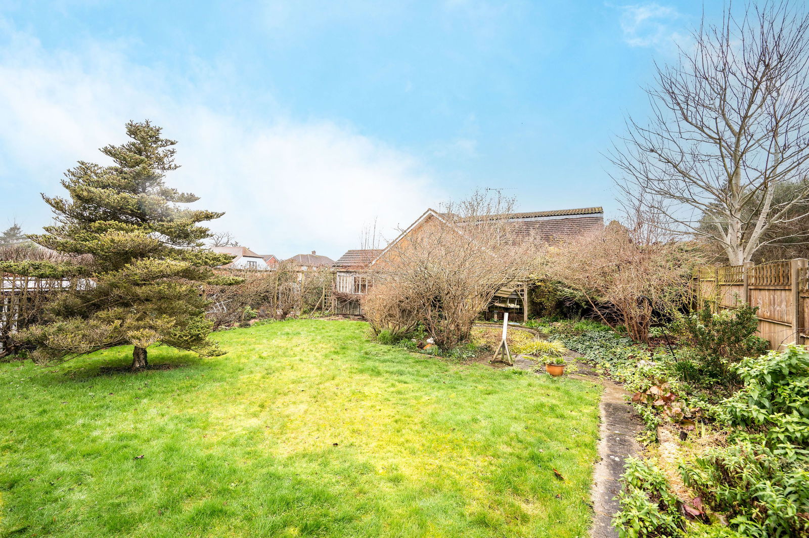 4 bed bungalow for sale in Eastwick Park Avenue, Bookham, KT23  - Property Image 19
