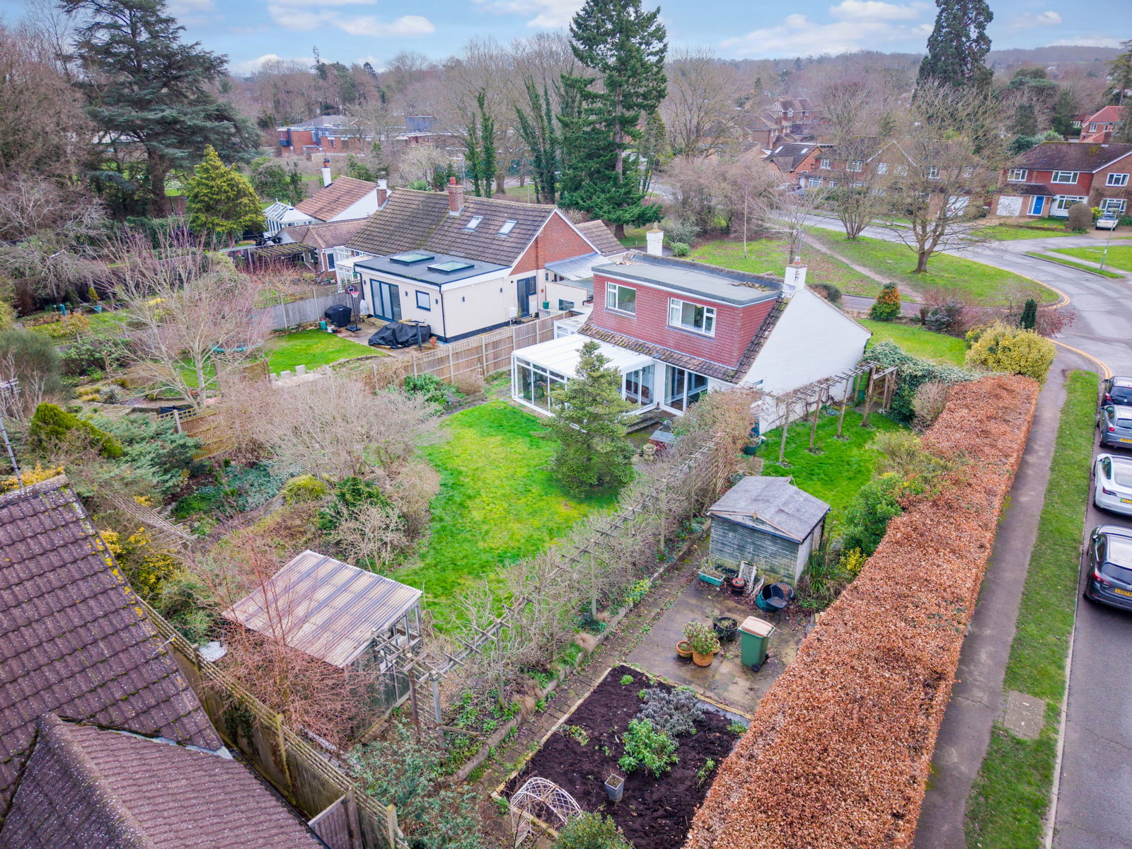 4 bed bungalow for sale in Eastwick Park Avenue, Bookham, KT23  - Property Image 8