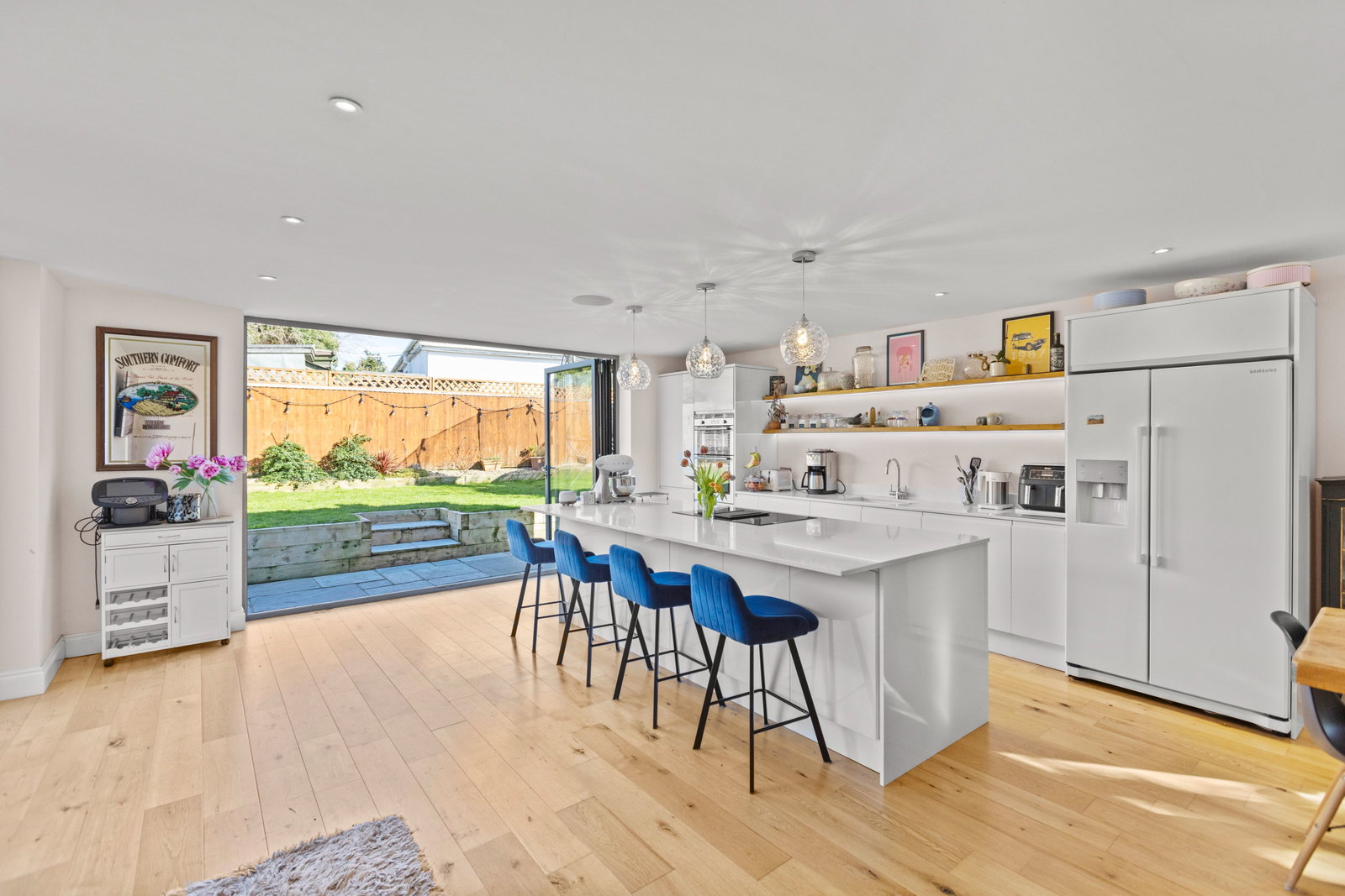 4 bed detached house for sale in Mount Pleasant, Effingham, KT24