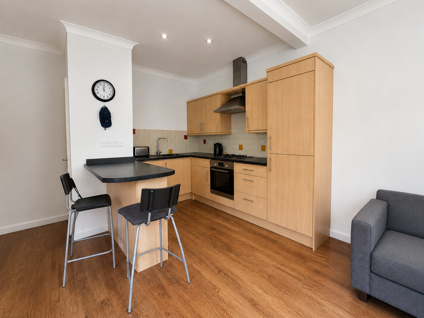 1 bed flat to rent in Farnham Road, Guildford, GU2