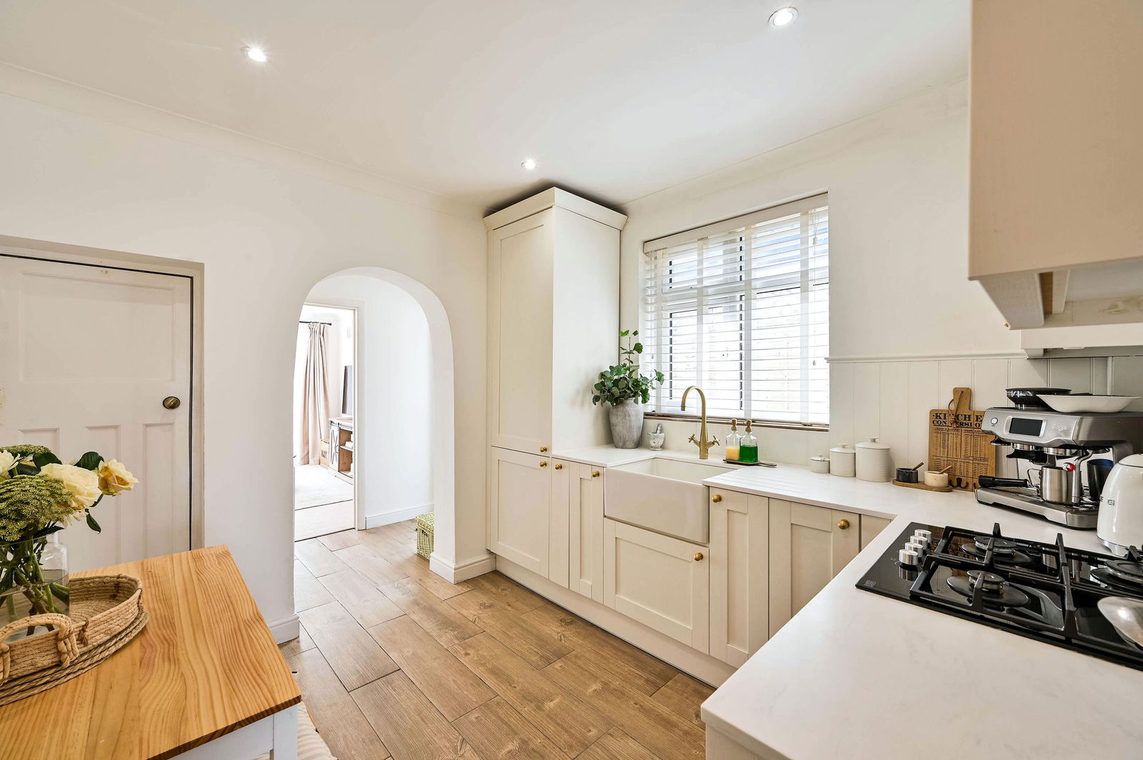 3 bed semi-detached bungalow for sale in Warenne Road, Fetcham, KT22  - Property Image 3