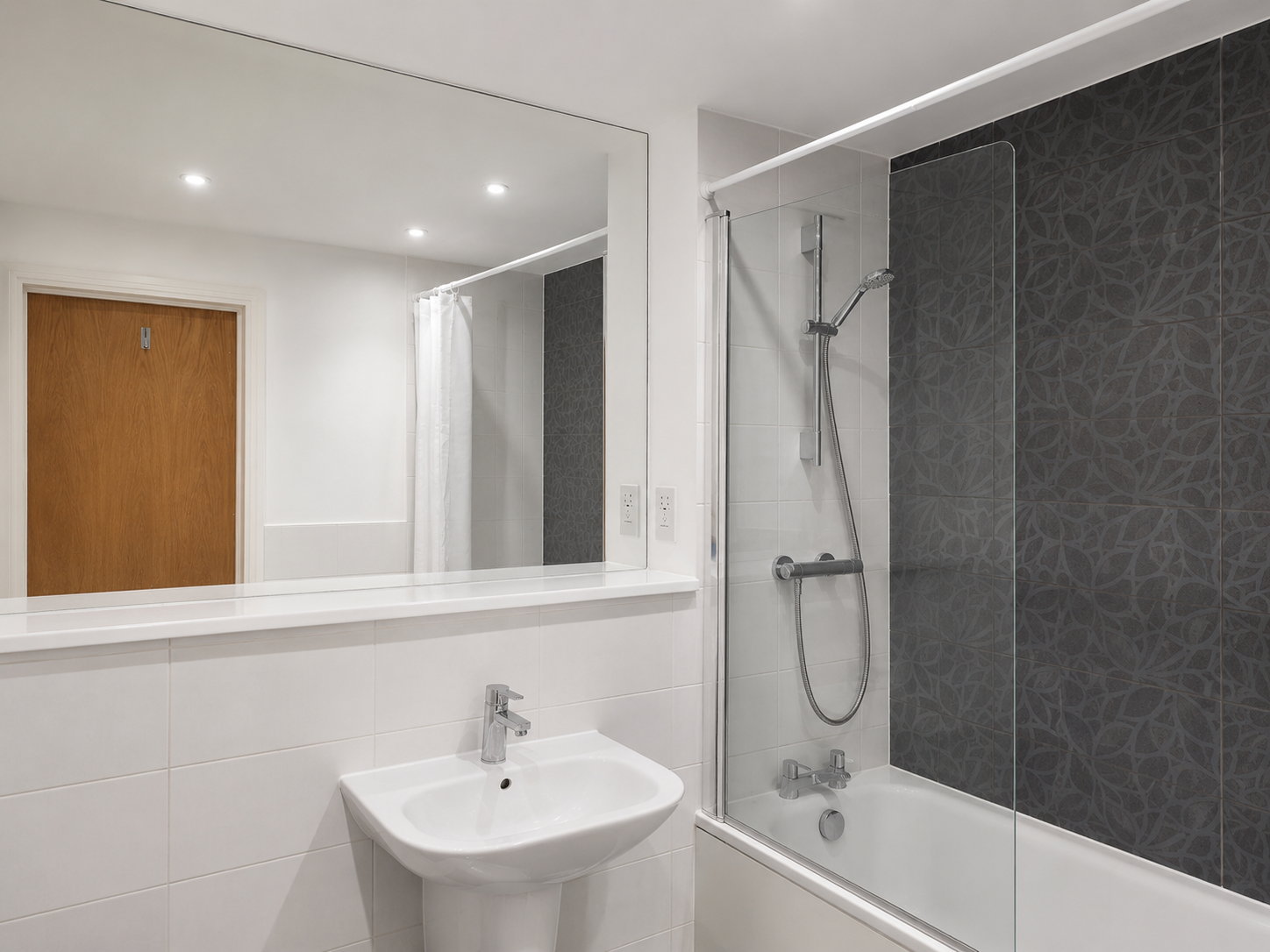 1 bed flat to rent in Station View, Guildford, GU1  - Property Image 4
