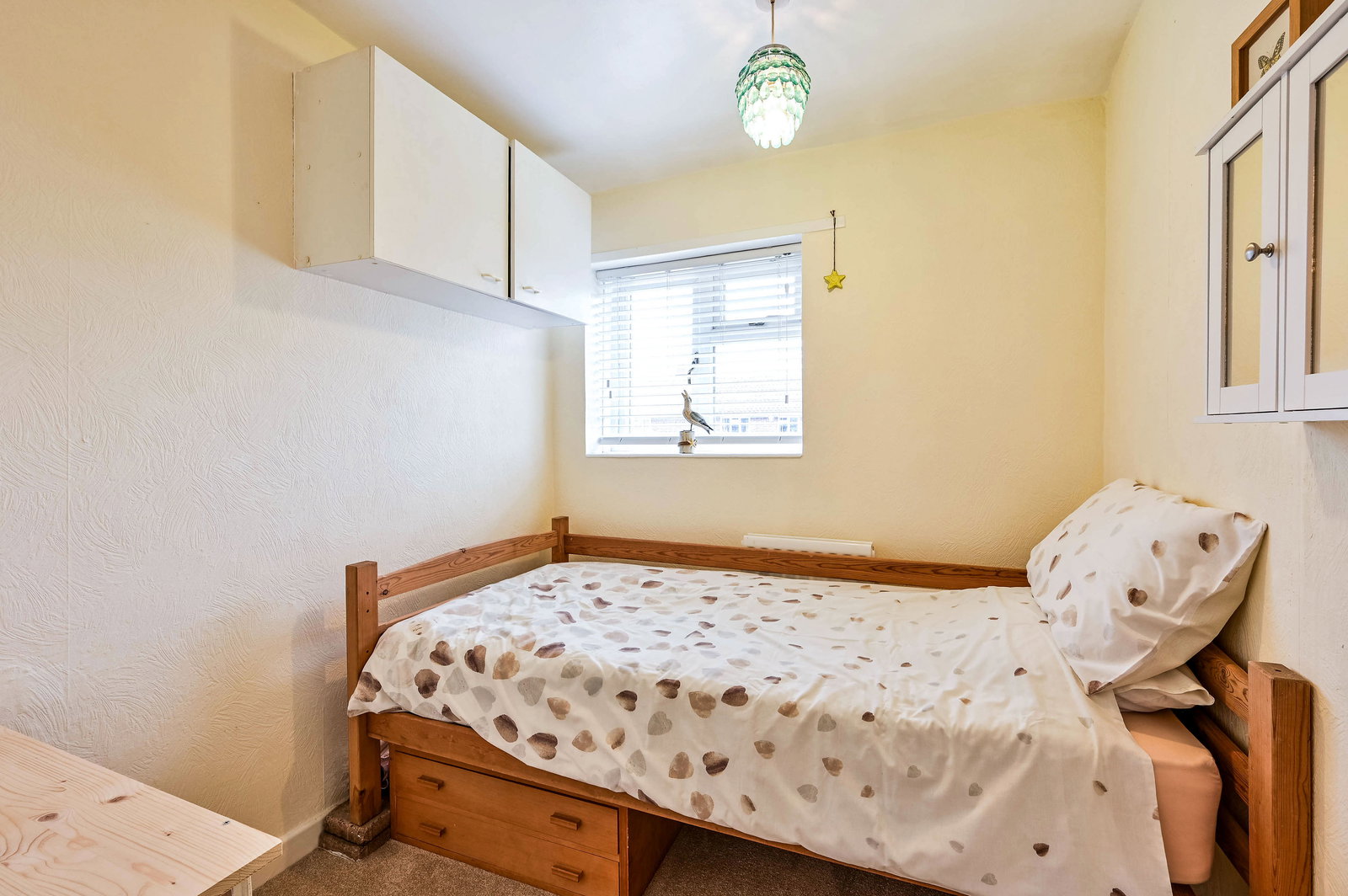 3 bed terraced house for sale in Bateson Way, Woking, GU21  - Property Image 14