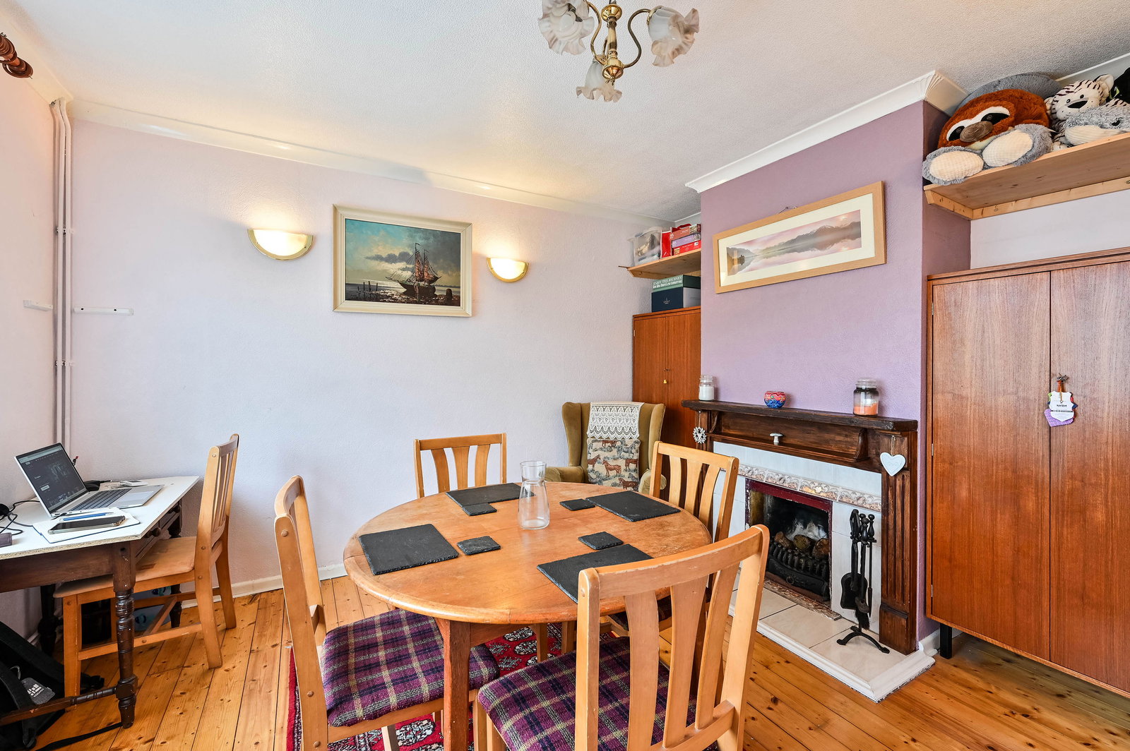 3 bed terraced house for sale in Bateson Way, Woking, GU21  - Property Image 8