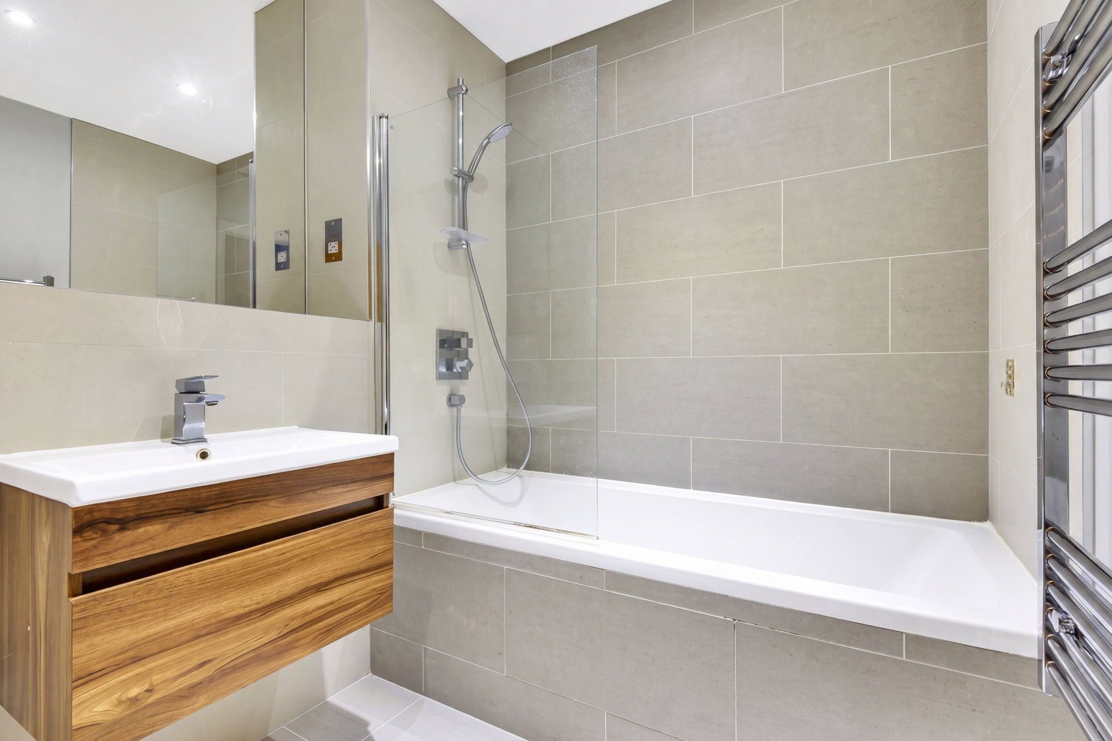 1 bed flat to rent in Chertsey Street, Guildford, GU1  - Property Image 9