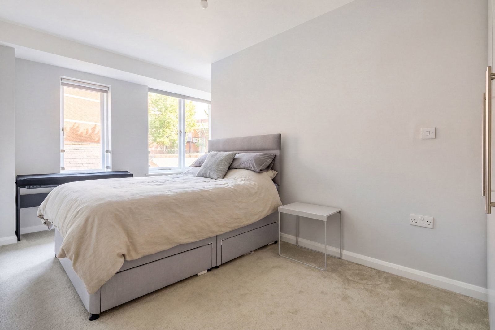 1 bed flat to rent in Chertsey Street, Guildford, GU1  - Property Image 5