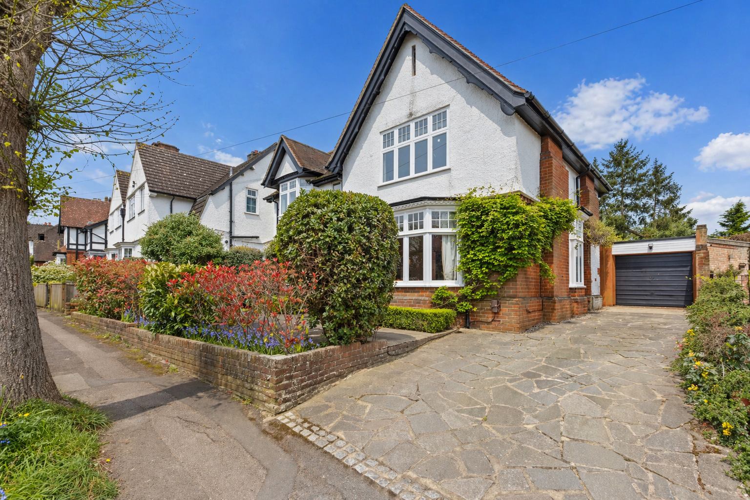 6 bed detached house for sale in Highlands Road, Leatherhead, KT22 8NJ  - Property Image 21