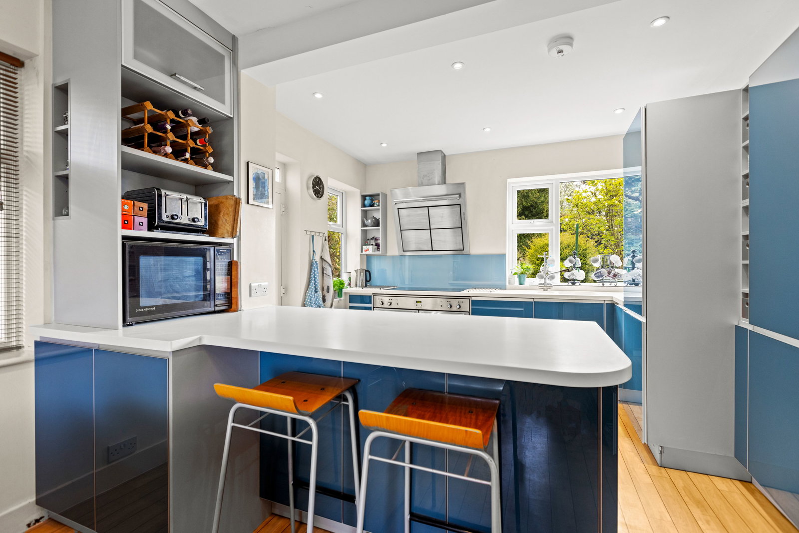 6 bed detached house for sale in Highlands Road, Leatherhead, KT22 8NJ  - Property Image 7