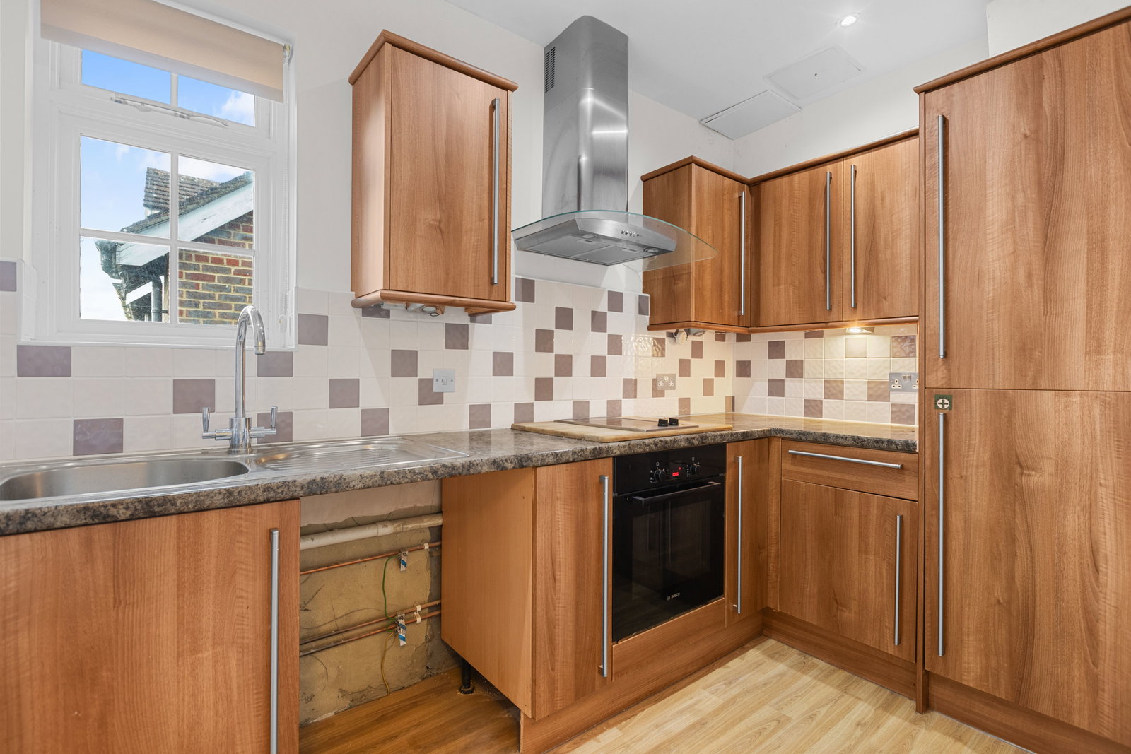 4 bed mixed use for sale in Church Road, Bookham, KT23  - Property Image 8