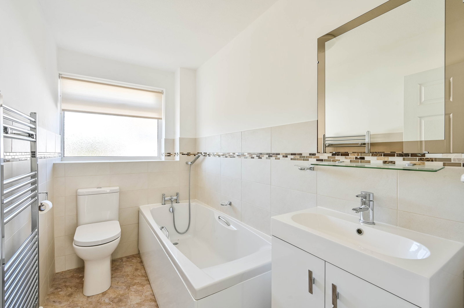 4 bed detached house for sale in Kidborough Down, Bookham, KT23  - Property Image 18
