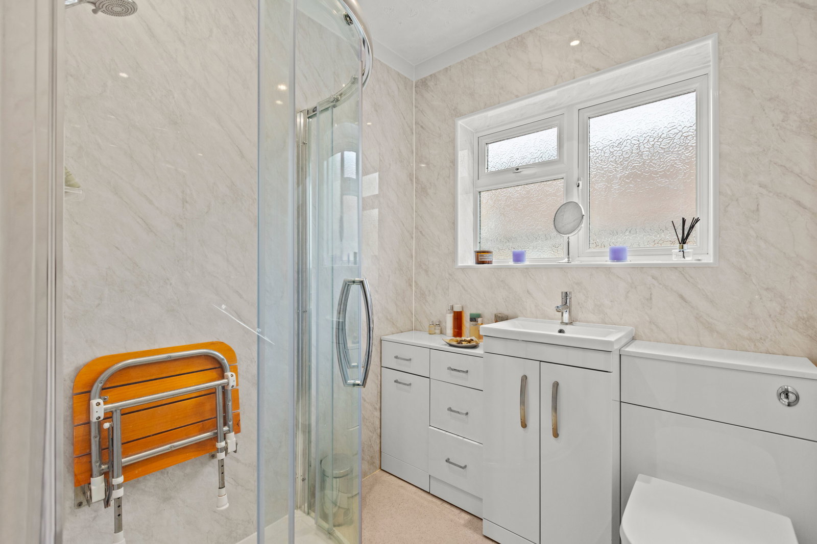 4 bed bungalow for sale in The Copse, Fetcham  - Property Image 11