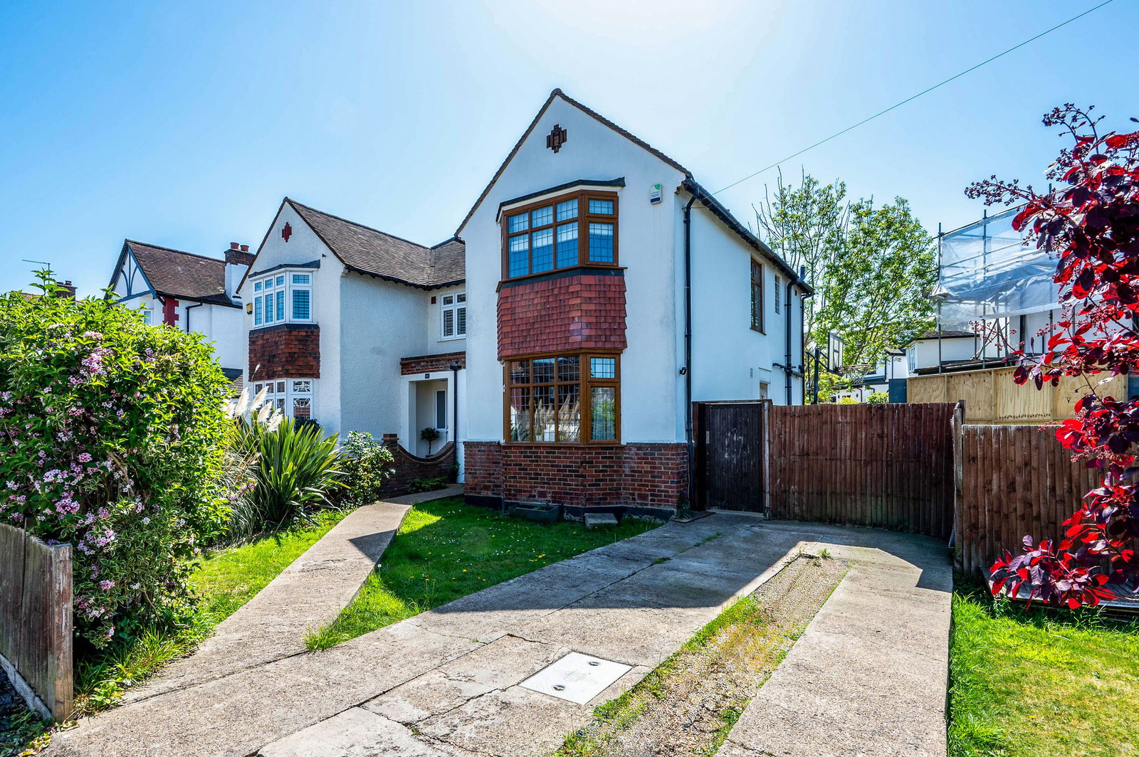 3 bed end of terrace house for sale in Briarwood Road, Epsom, Stoneleigh