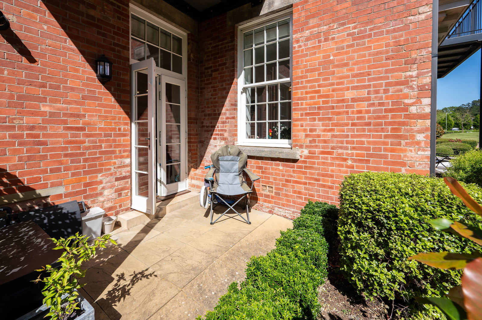 2 bed flat for sale in Glanville Way, Epsom, KT19  - Property Image 13