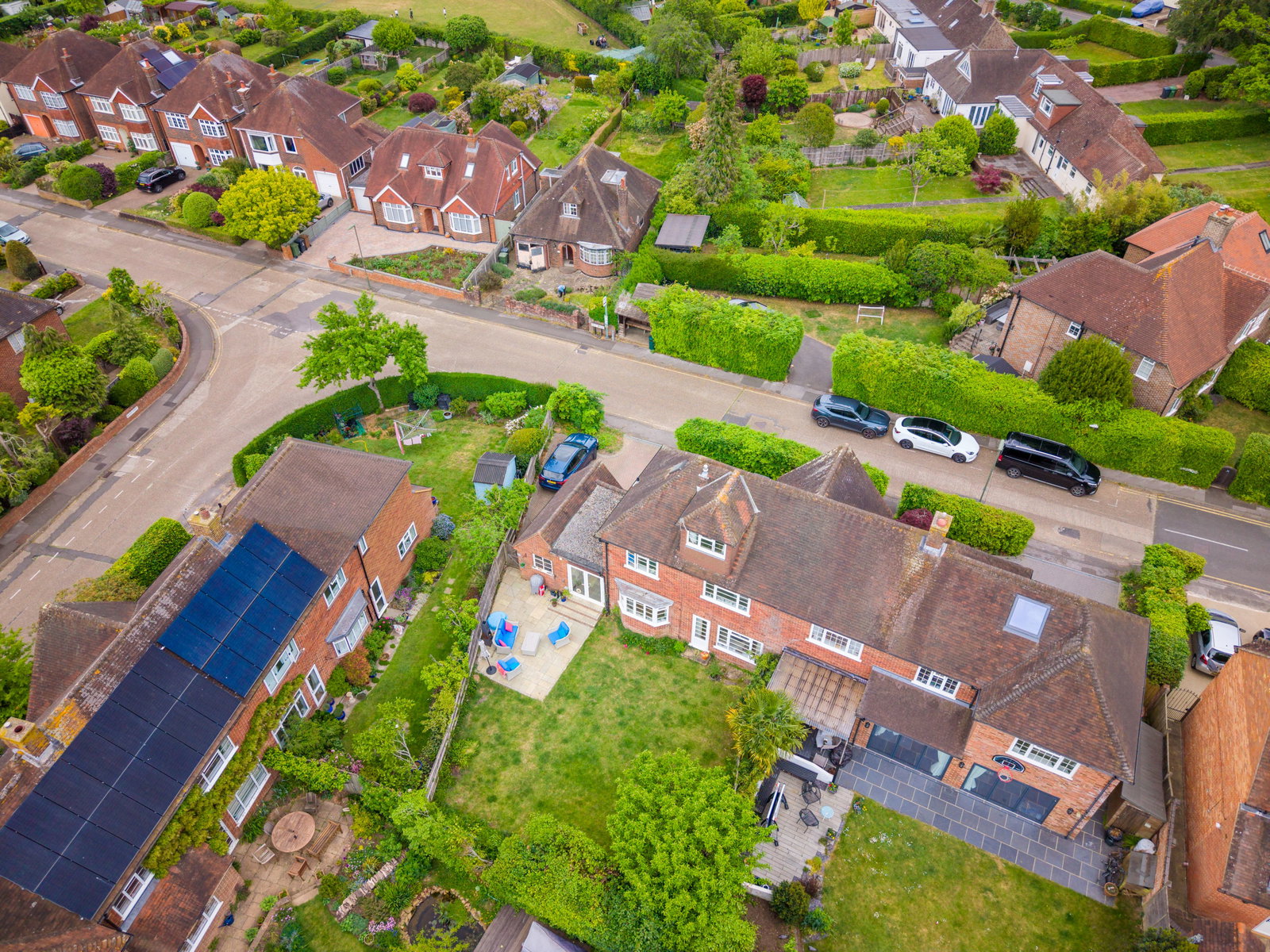 4 bed semi-detached house for sale in East Meads, Guildford, GU2  - Property Image 20