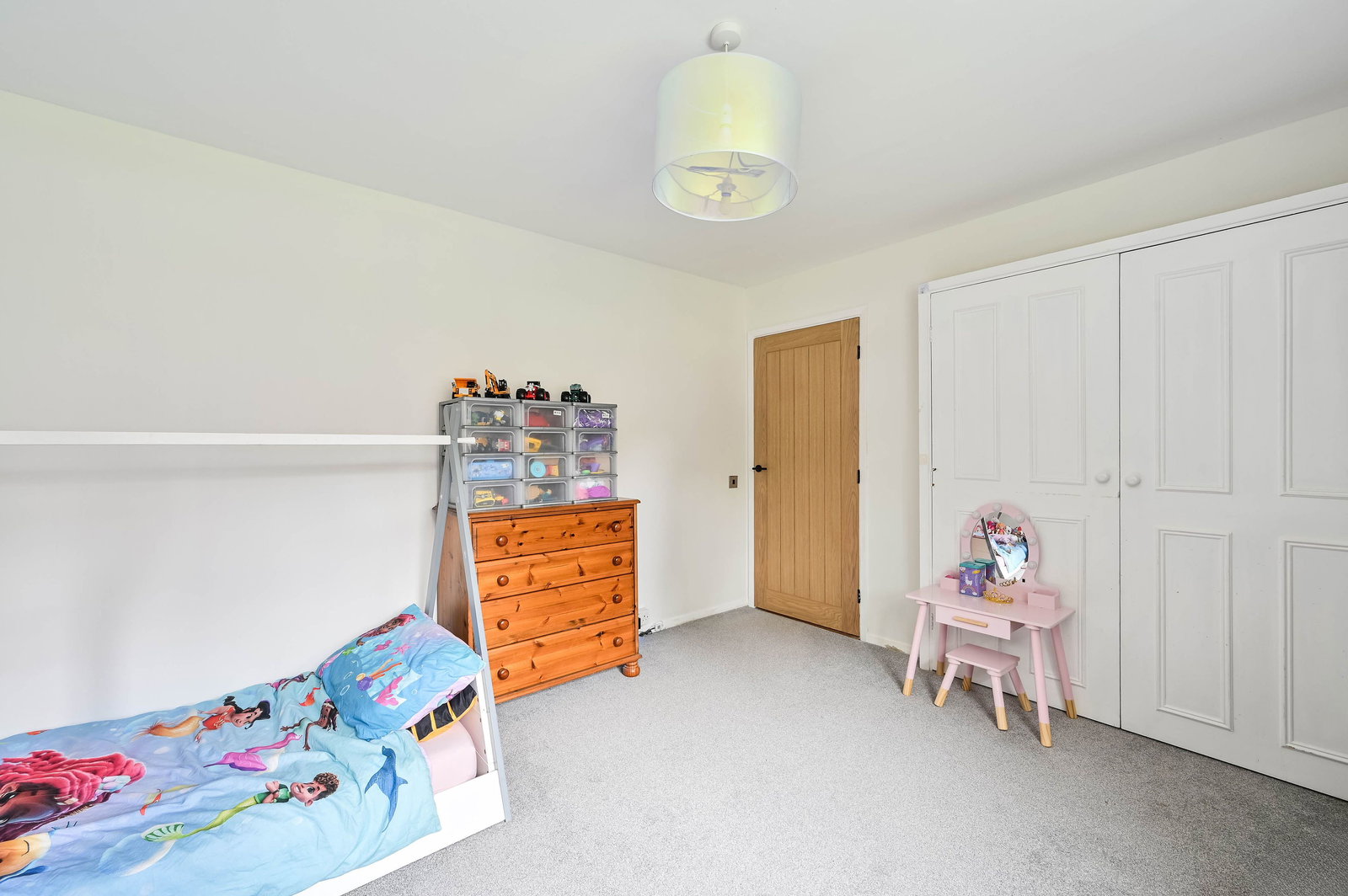 3 bed maisonette for sale in Edenside Road, Bookham  - Property Image 11